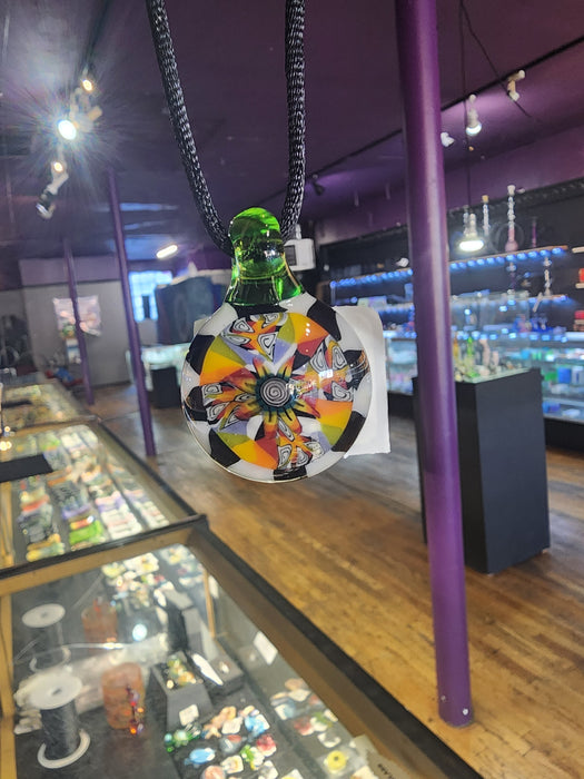 BMFT Show: Solo pendant