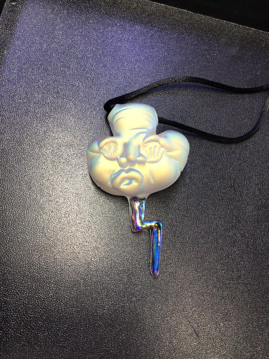 MAZET300: JOSH MAZET SEEKER PENDANT uv