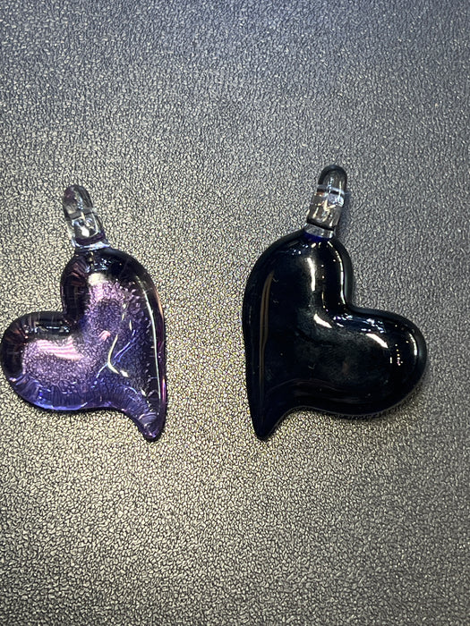 AP-HEARTPEN: HEART PENDANT
